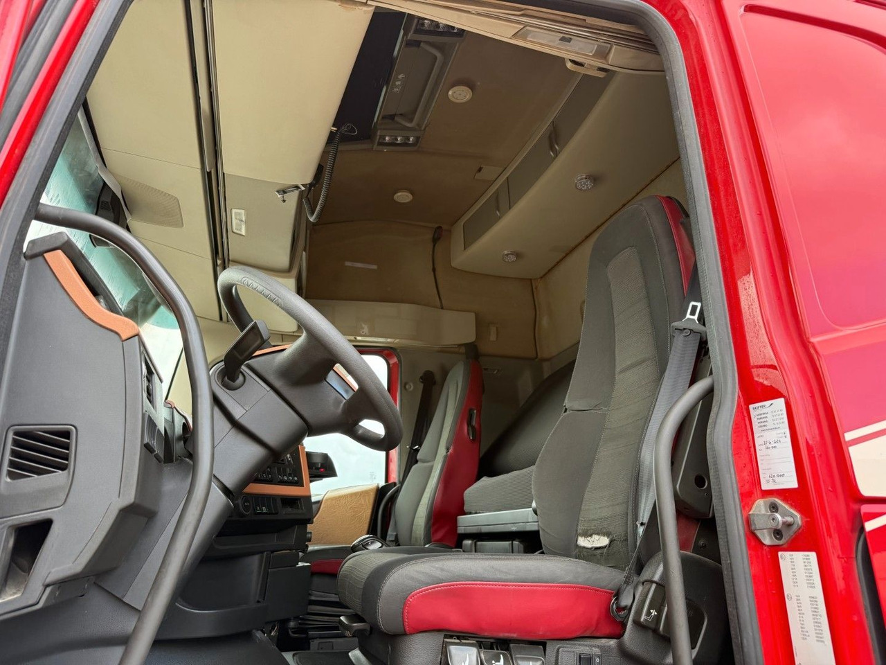 Volvo FH 460 6x2 Globetrotter Euro 6 - Tractor truck: picture 5 Volvo FH 460 6x2 Globetrotter Euro 6 - Tractor truck: picture 5