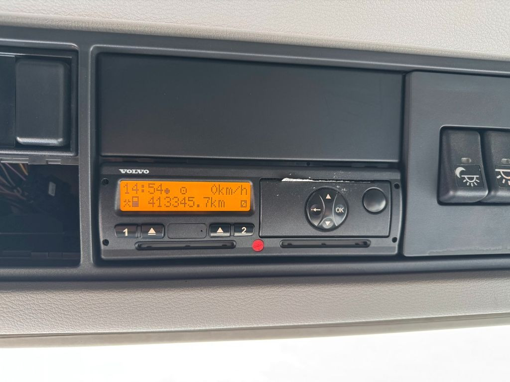 Vacuum truck Volvo FM 340 6x2*4 Euro 5 FFG Elephant 10 m3: picture 7