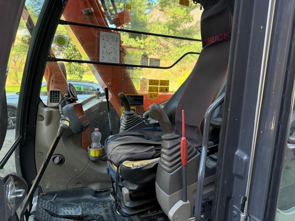 Hitachi ZX85US-3 - Mini excavator: picture 5 Hitachi ZX85US-3 - Mini excavator: picture 5