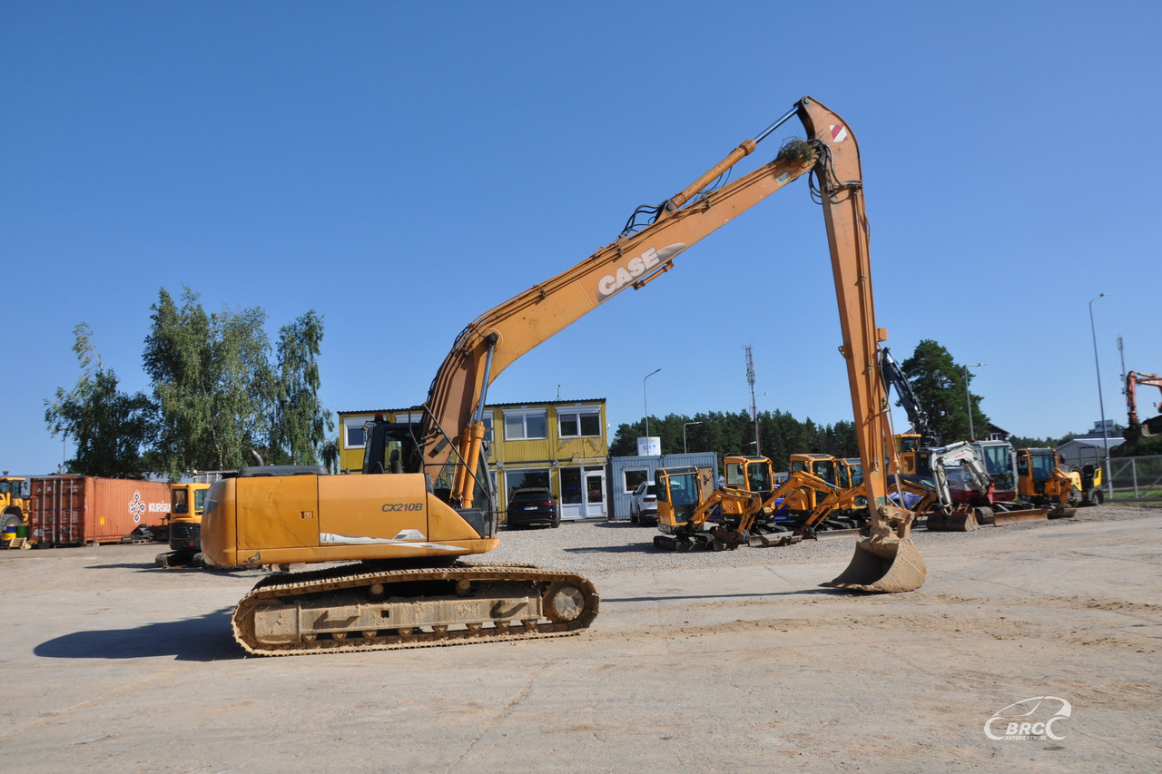 Crawler excavator Case CX210: picture 6