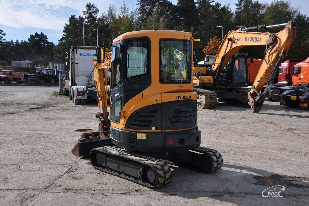 Hyundai R30Z-9AK - Mini excavator: picture 4 Hyundai R30Z-9AK - Mini excavator: picture 4