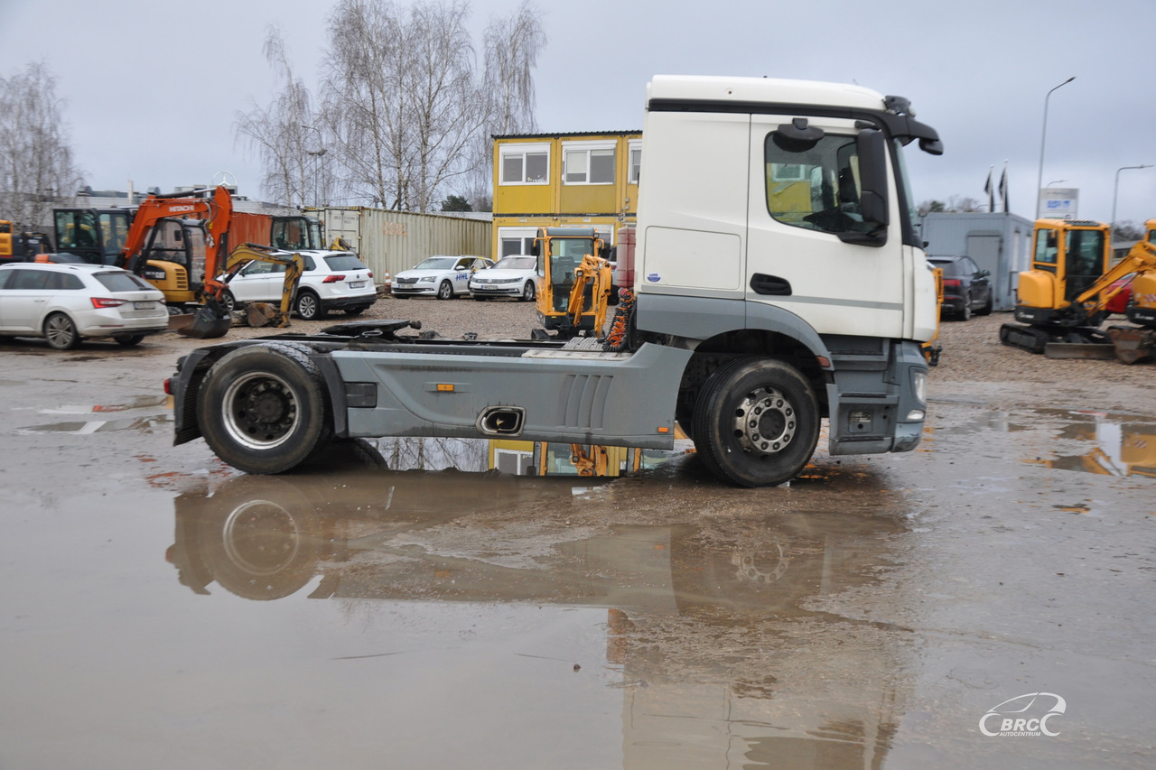 Mercedes-Benz Actros - Tractor truck: picture 4 Mercedes-Benz Actros - Tractor truck: picture 4