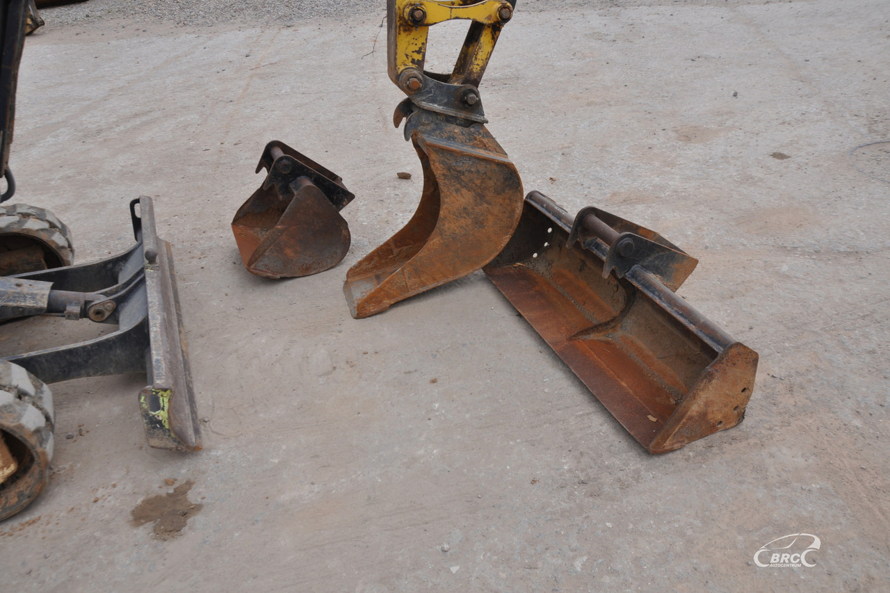 Mini excavator Yanmar SV26: picture 7
