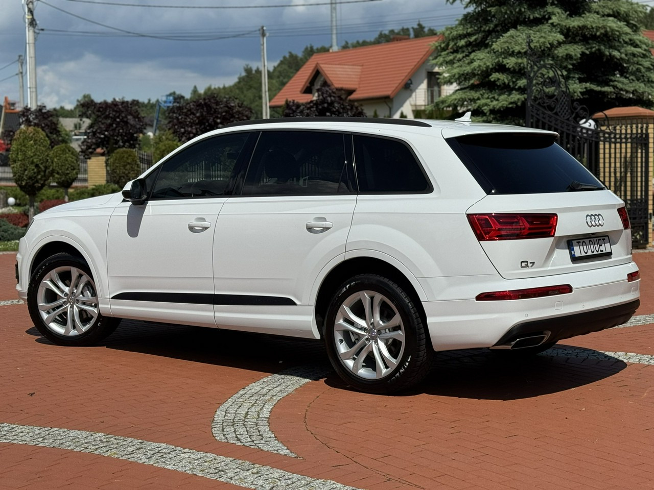 SUV Audi Q7: picture 10