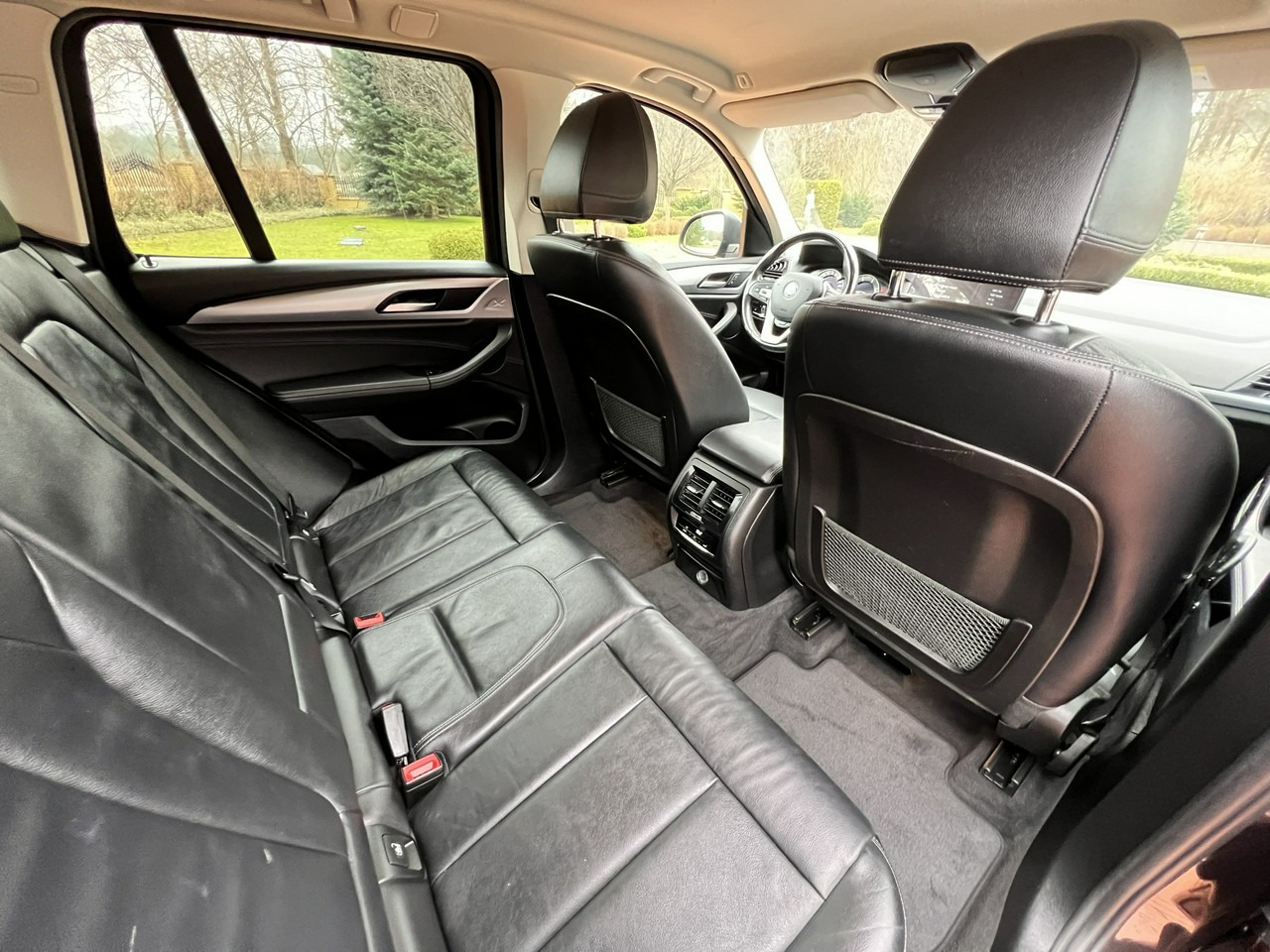 SUV BMW X3: picture 34