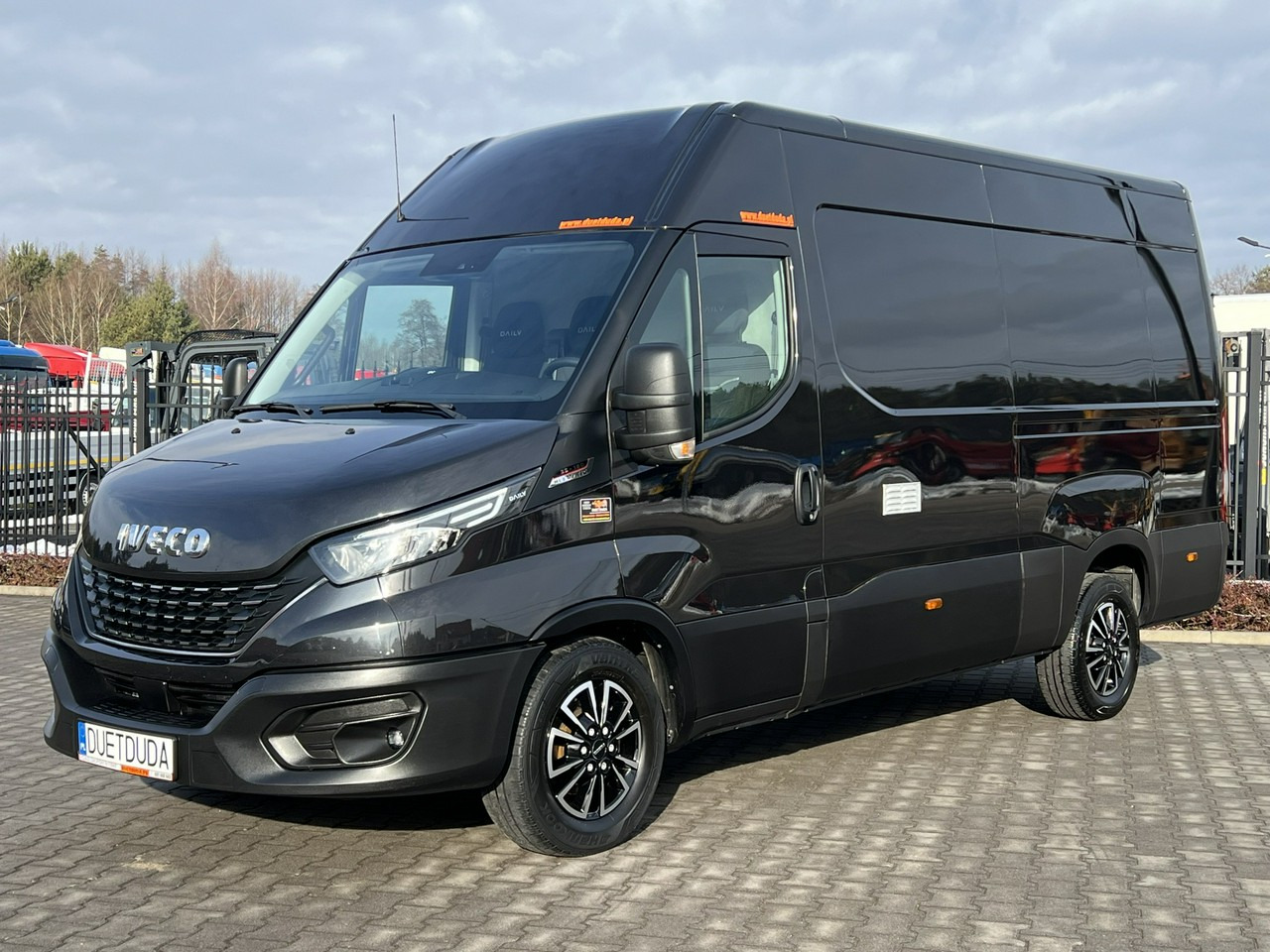 Iveco Daily 35S18 - Panel van: picture 2 Iveco Daily 35S18 - Panel van: picture 2