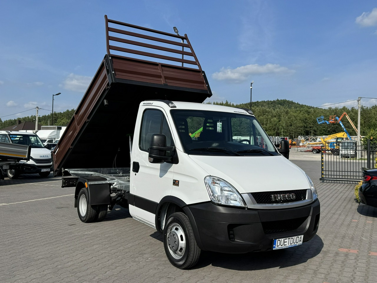 Iveco Daily 50C18 V - Tipper van: picture 2 Iveco Daily 50C18 V - Tipper van: picture 2