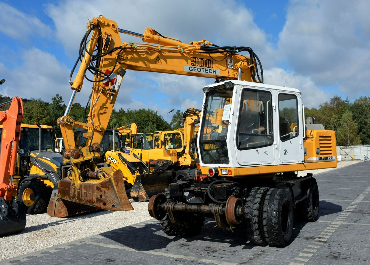 Liebherr A 900 ZW Litronic Koparka + Kolej - Wheel excavator: picture 2 Liebherr A 900 ZW Litronic Koparka + Kolej - Wheel excavator: picture 2