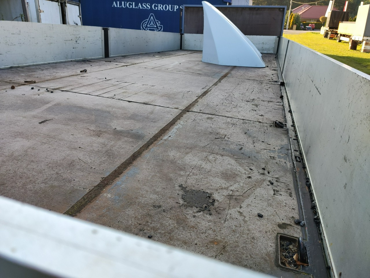 Flatbed body MAN TGL 12.250 Sama Zabudowa Platforma Skrzynia 7,4m / 18 Palet: picture 18 Flatbed body MAN TGL 12.250 Sama Zabudowa Platforma Skrzynia 7,4m / 18 Palet: picture 18