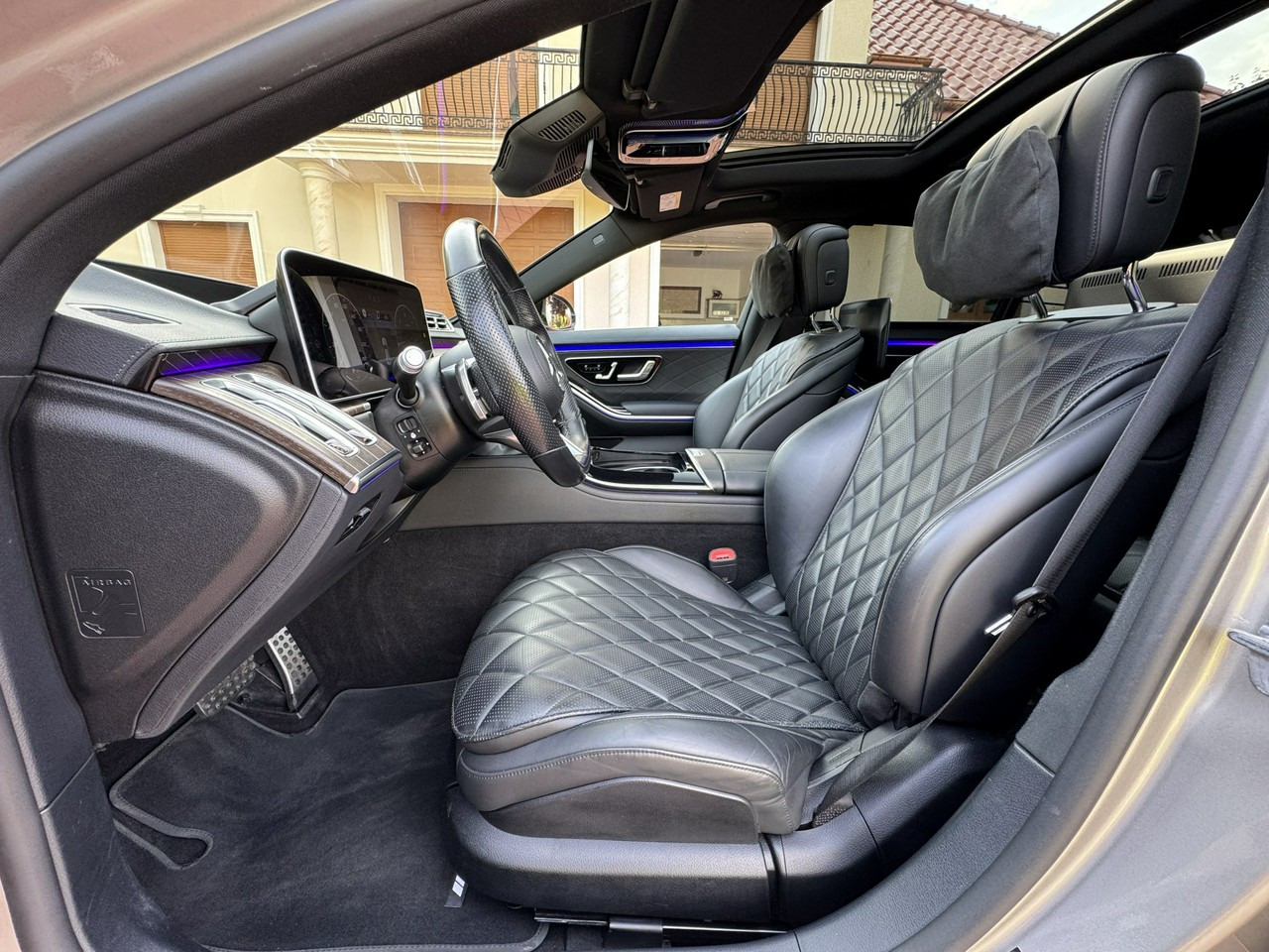 Sedan Mercedes S 400: picture 21