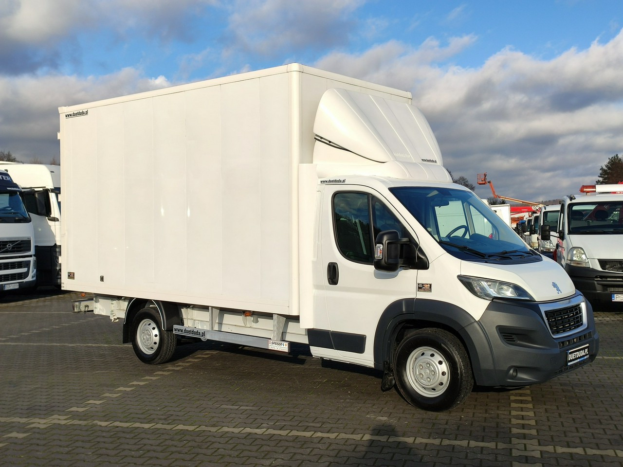 Peugeot Boxer - Closed box van: picture 1 Peugeot Boxer - Closed box van: picture 1