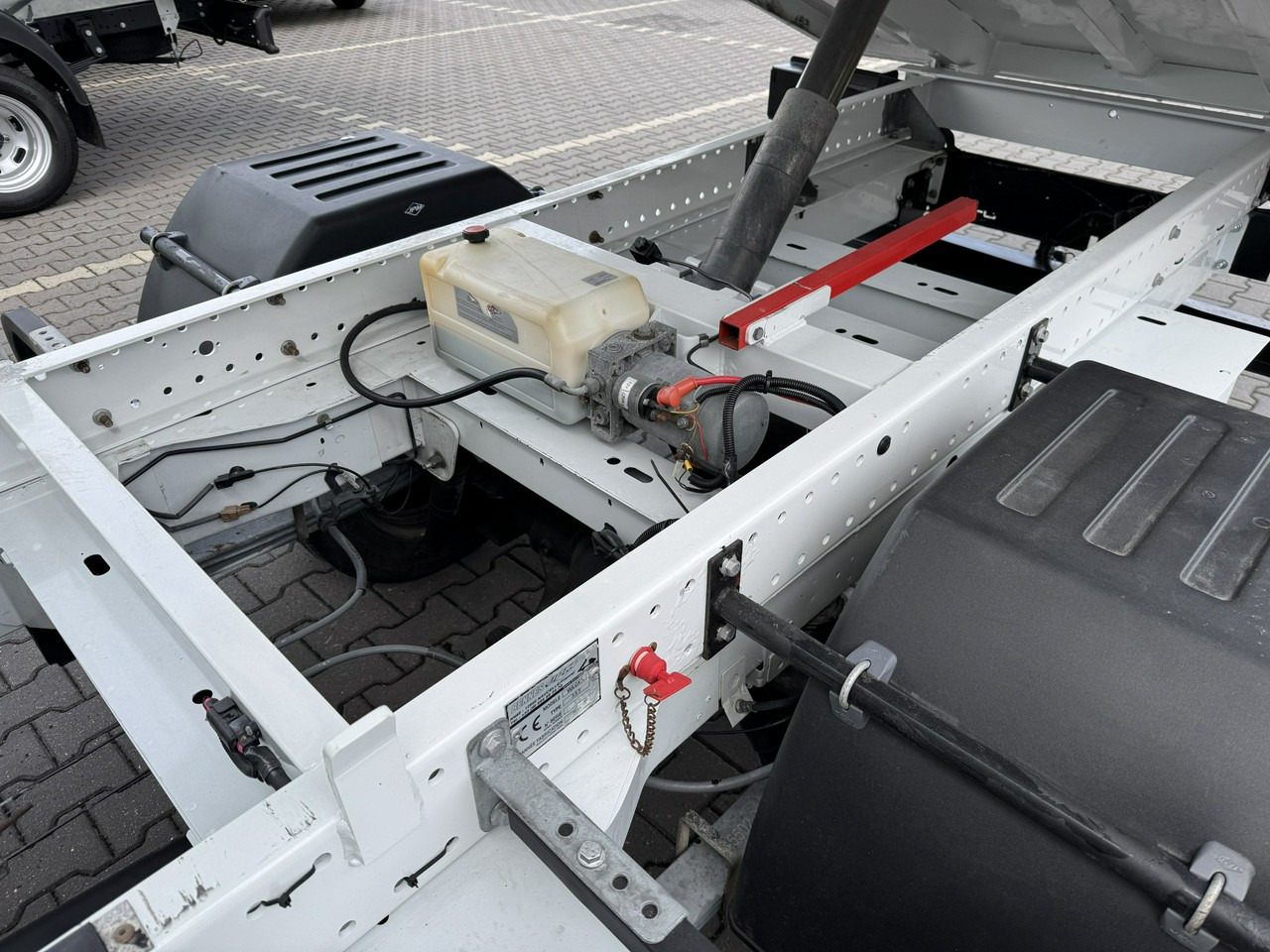 Tipper van Renault Master: picture 11