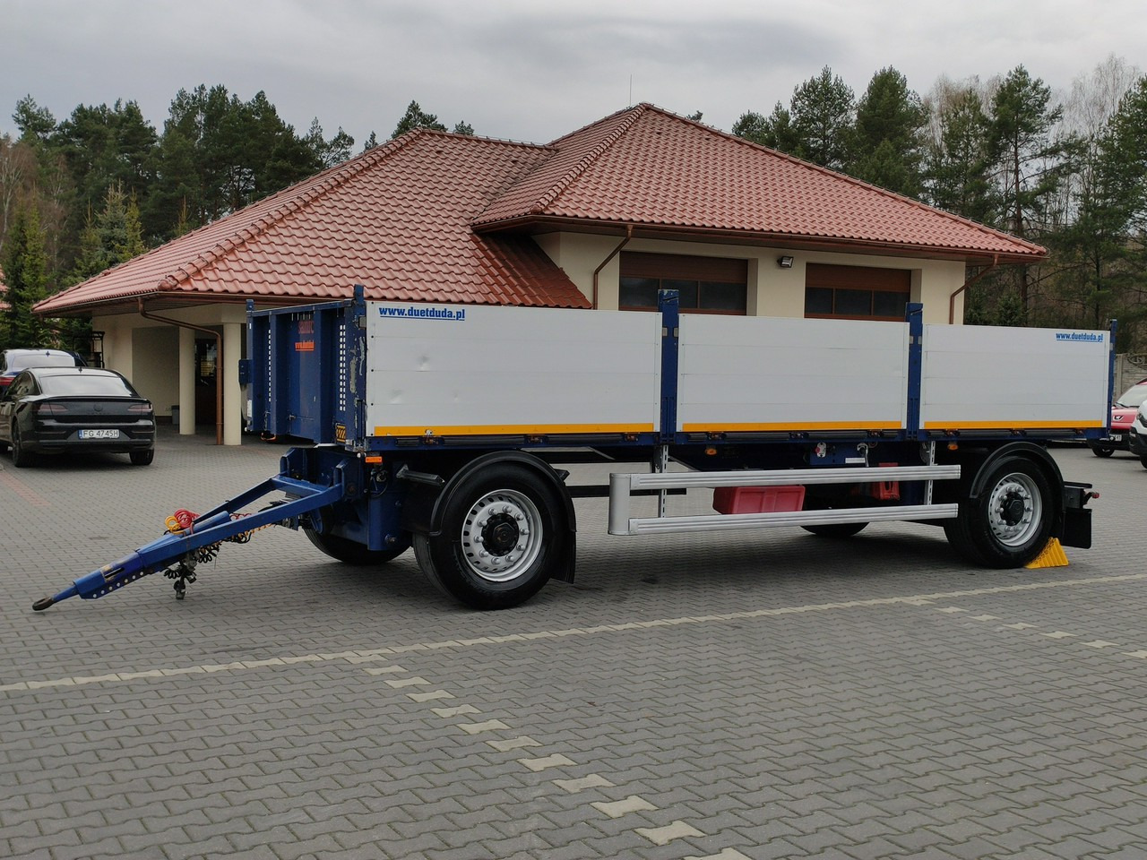 Samro Ciężarowa 2-osiowa na poduszkach - Dropside/ Flatbed trailer: picture 3 Samro Ciężarowa 2-osiowa na poduszkach - Dropside/ Flatbed trailer: picture 3