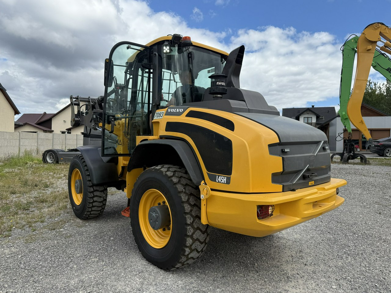 Volvo Waga -10ton WHEEL LOADER L45H Maszyna w Bardzo Dobrym Stanie - Wheel loader: picture 5 Volvo Waga -10ton WHEEL LOADER L45H Maszyna w Bardzo Dobrym Stanie - Wheel loader: picture 5