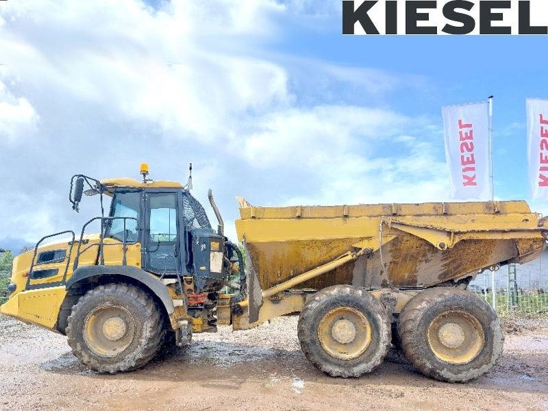 Articulated dumper Bell B 20 E: picture 1