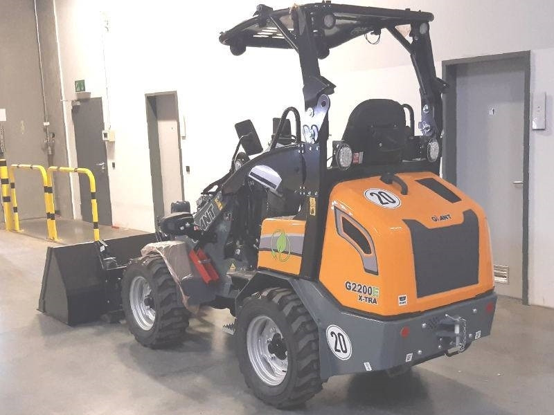 Giant G 2200 E X-Tra Elektro / electric - Skid steer loader: picture 4 Giant G 2200 E X-Tra Elektro / electric - Skid steer loader: picture 4
