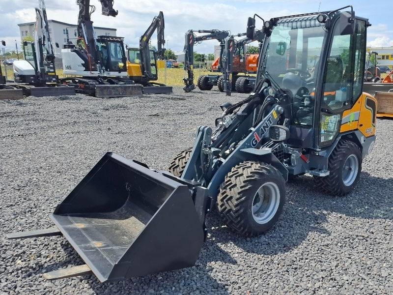Giant G 2700 E X-Tra Elektro / electric  - Skid steer loader: picture 2 Giant G 2700 E X-Tra Elektro / electric  - Skid steer loader: picture 2