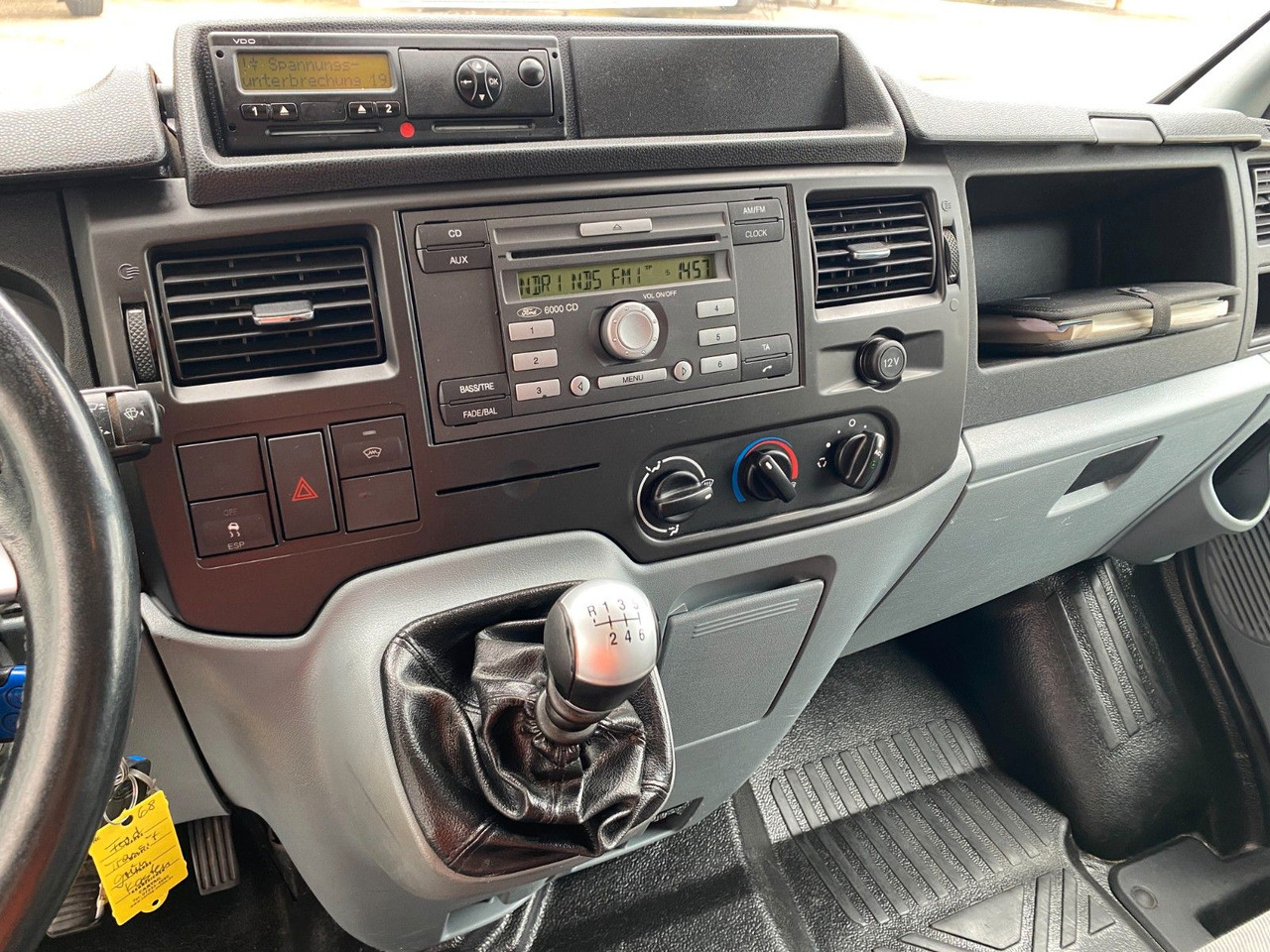 Passenger van Ford 140 T 350 | Sortimo-Regal*AHK*3x Sitze*Klima: picture 19