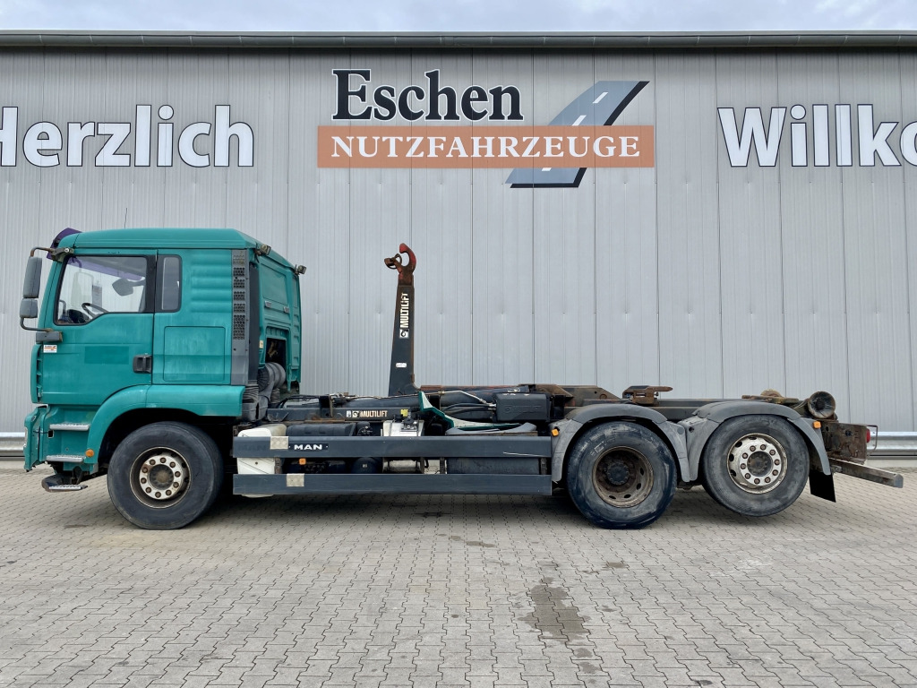 MAN TGA 26.430 6x2-2 BL - Hook lift truck: picture 3 MAN TGA 26.430 6x2-2 BL - Hook lift truck: picture 3
