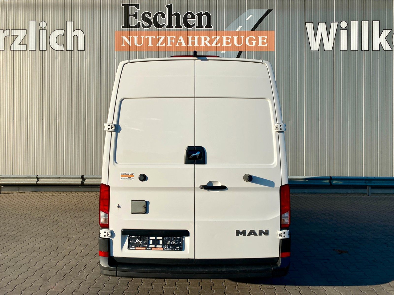 MAN TGE 3.140 | Seitentür*3x Sitze*Navi*Kamera*AC - Panel van: picture 4 MAN TGE 3.140 | Seitentür*3x Sitze*Navi*Kamera*AC - Panel van: picture 4