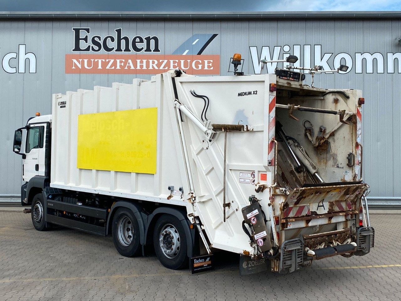 MAN TGS 26.320 6x2-4 | Zöller Medium X2EC24*3x Sitze - Garbage truck: picture 3 MAN TGS 26.320 6x2-4 | Zöller Medium X2EC24*3x Sitze - Garbage truck: picture 3