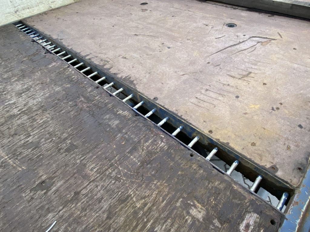 Mercedes-Benz 1224 L Atego / MKG-Faltkran - Dropside/ Flatbed truck, Crane truck: picture 3 Mercedes-Benz 1224 L Atego / MKG-Faltkran - Dropside/ Flatbed truck, Crane truck: picture 3