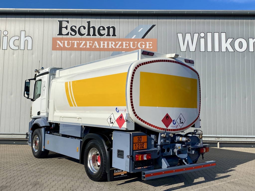 Mercedes-Benz 1848 Antos - Tanker truck: picture 3 Mercedes-Benz 1848 Antos - Tanker truck: picture 3