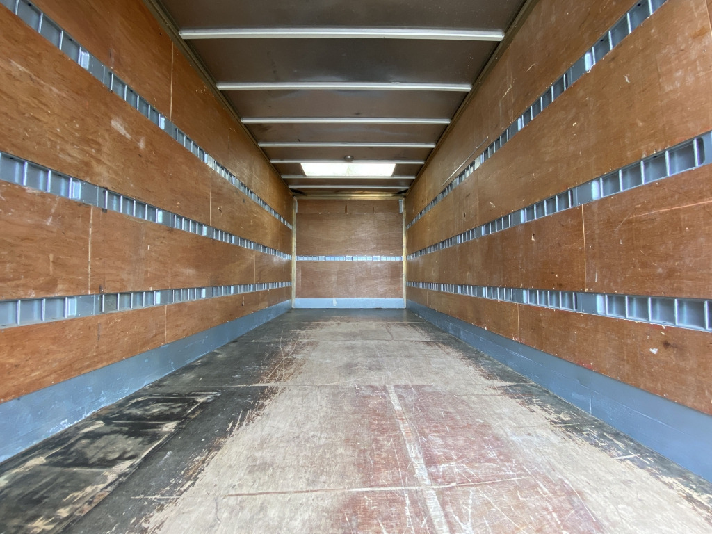 Box truck Mercedes-Benz 816 L: picture 10