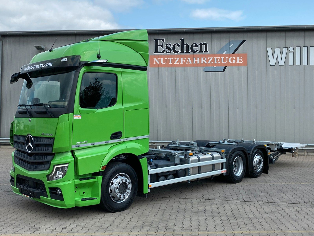 Mercedes-Benz Actros MP5 2542 L|OHNE EZ*Lenkachse*Ladebordwand - Container transporter/ Swap body truck: picture 1 Mercedes-Benz Actros MP5 2542 L|OHNE EZ*Lenkachse*Ladebordwand - Container transporter/ Swap body truck: picture 1