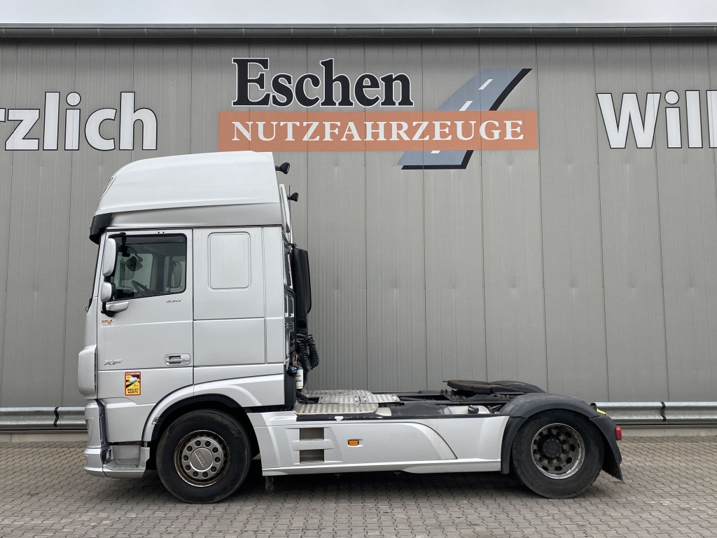 DAF XF 530 FT - Tractor truck: picture 2 DAF XF 530 FT - Tractor truck: picture 2