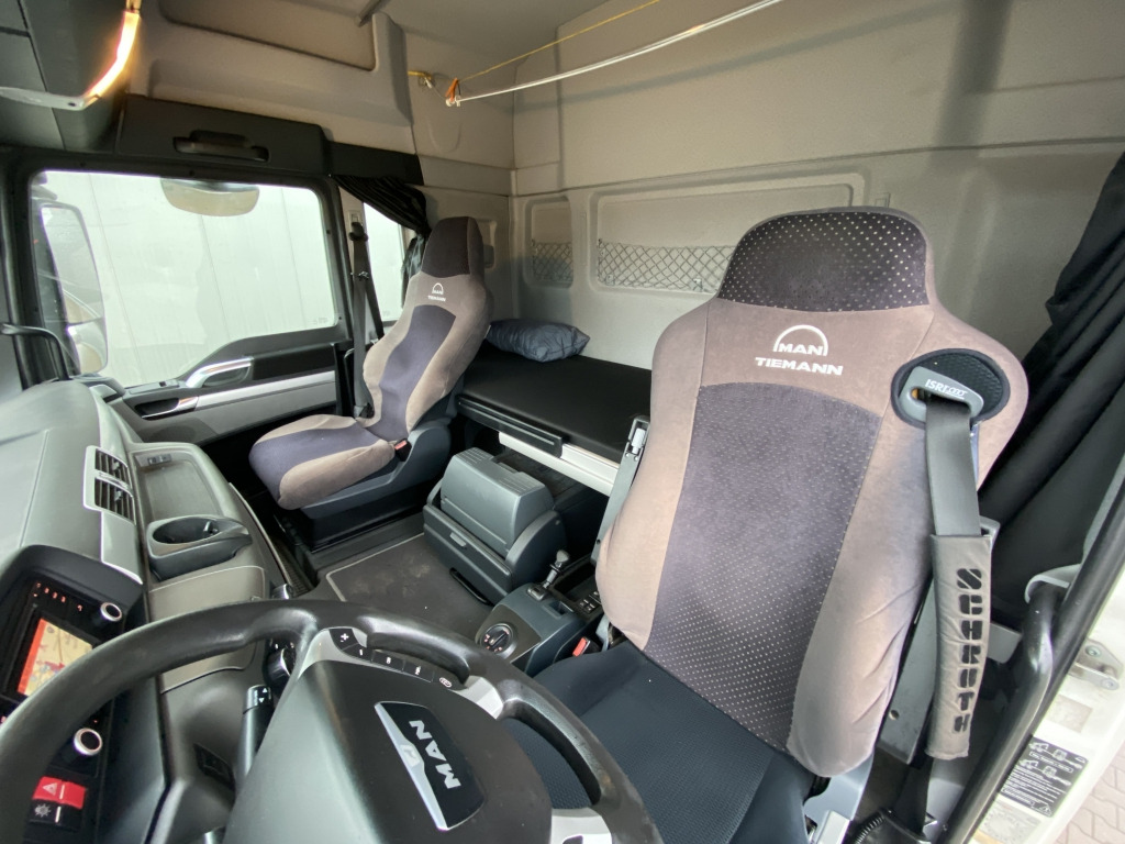 MAN TGX 18.440 4x2 BLS - Tractor truck: picture 4 MAN TGX 18.440 4x2 BLS - Tractor truck: picture 4