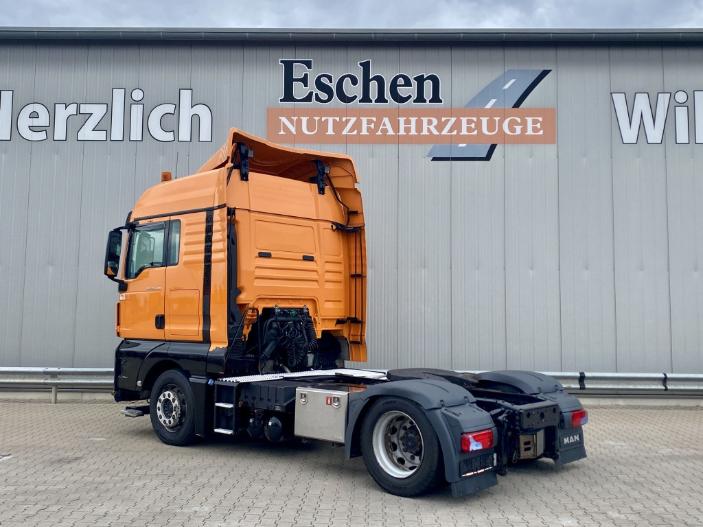 MAN TGX 18.440 4x2 LLS-U Lowliner - Tractor truck: picture 3 MAN TGX 18.440 4x2 LLS-U Lowliner - Tractor truck: picture 3