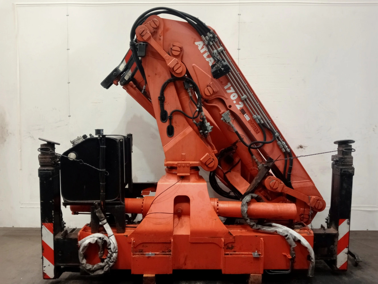 Grúa ATLAS AK170.2 A2 - Truck mounted crane for Truck: picture 3 Grúa ATLAS AK170.2 A2 - Truck mounted crane for Truck: picture 3