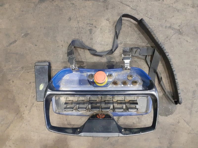 Grúa Bonfiglioli P.15000L - Truck mounted crane for Truck: picture 5 Grúa Bonfiglioli P.15000L - Truck mounted crane for Truck: picture 5