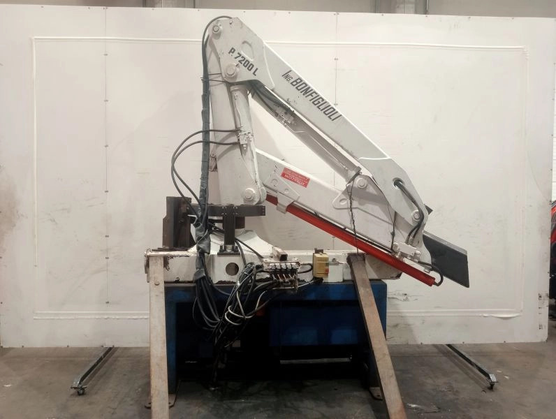 Grúa Bonfiglioli P.7200L - Truck mounted crane for Truck: picture 2 Grúa Bonfiglioli P.7200L - Truck mounted crane for Truck: picture 2