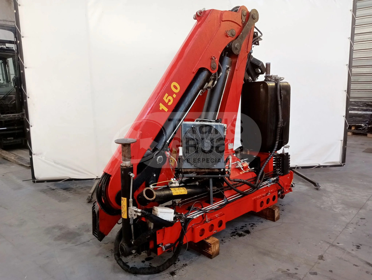 Grúa hidráulica DN 15055 - Truck mounted crane: picture 1 Grúa hidráulica DN 15055 - Truck mounted crane: picture 1