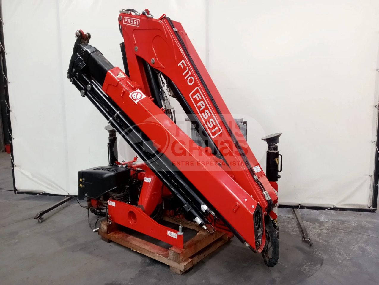 Grúa hidráulica Fassi F110B.0.24 E-ACTIVE - Truck mounted crane: picture 2 Grúa hidráulica Fassi F110B.0.24 E-ACTIVE - Truck mounted crane: picture 2