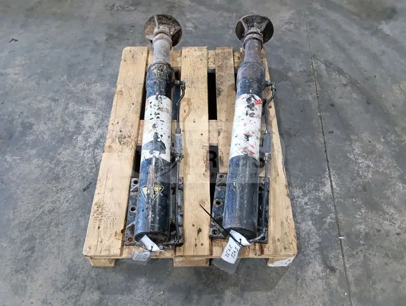 Grúa F415/455AXP.28 solo para recambios - Spare parts for Truck mounted crane: picture 4 Grúa F415/455AXP.28 solo para recambios - Spare parts for Truck mounted crane: picture 4