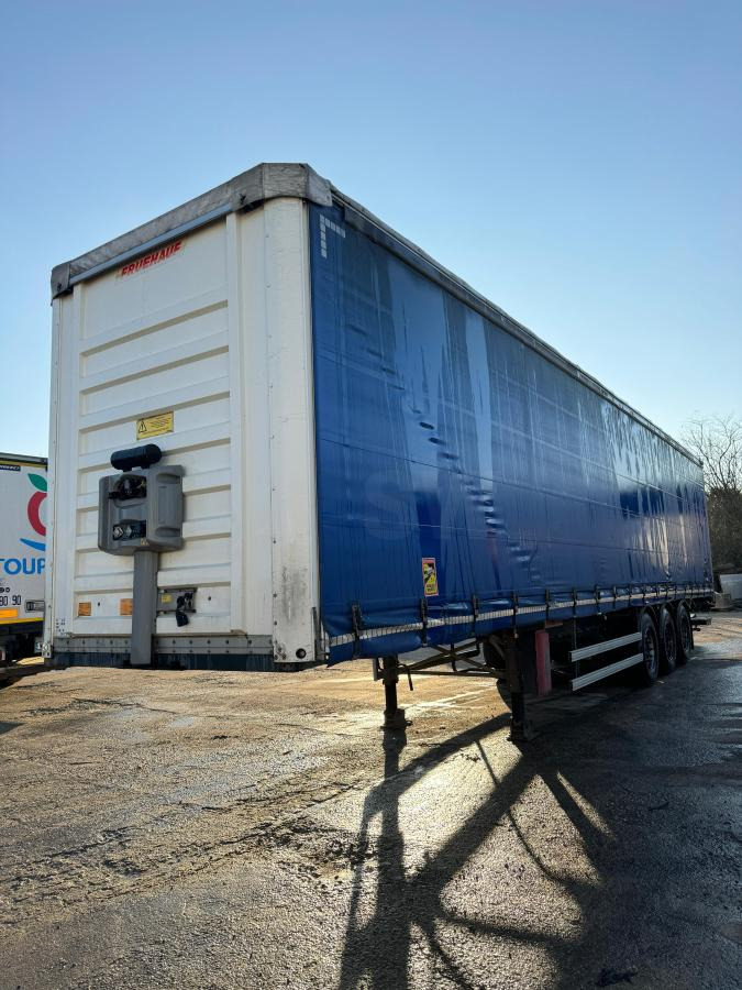 Fruehauf - Curtainsider semi-trailer: picture 1 Fruehauf - Curtainsider semi-trailer: picture 1