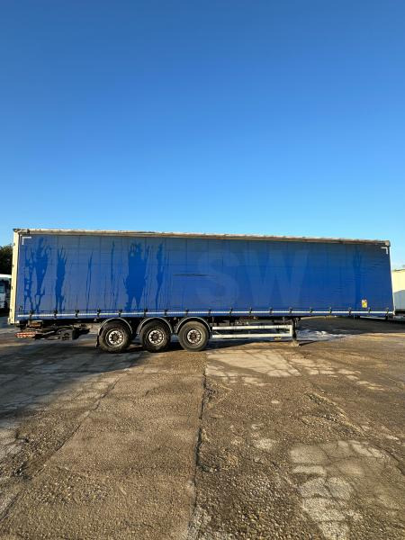 Fruehauf - Curtainsider semi-trailer: picture 4 Fruehauf - Curtainsider semi-trailer: picture 4