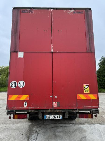 Renault Premium - Curtain side truck: picture 2 Renault Premium - Curtain side truck: picture 2
