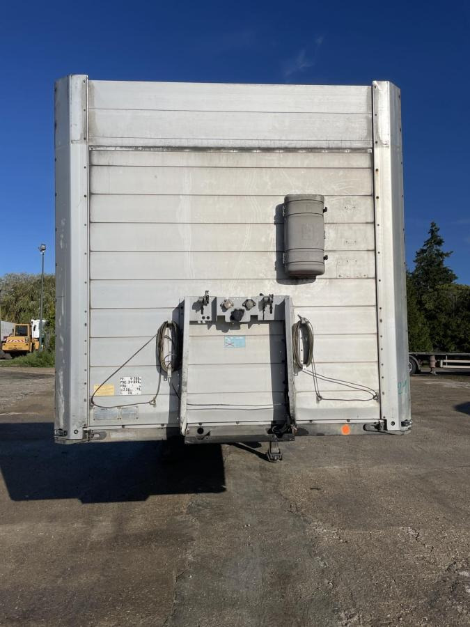 Schmitz Cargobull - Dropside/ Flatbed semi-trailer: picture 3 Schmitz Cargobull - Dropside/ Flatbed semi-trailer: picture 3