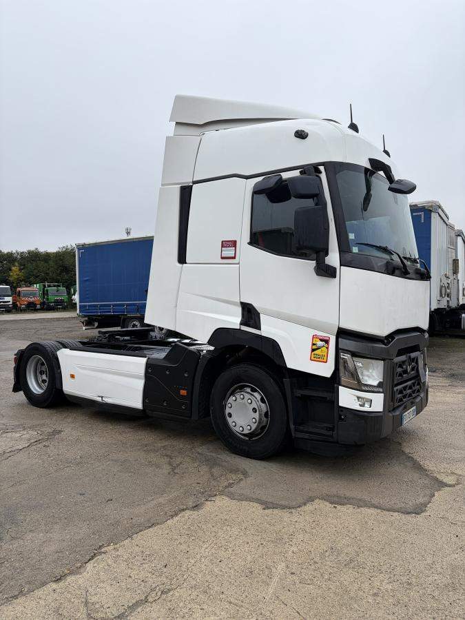 Renault T-Series 460 - Tractor truck: picture 1 Renault T-Series 460 - Tractor truck: picture 1