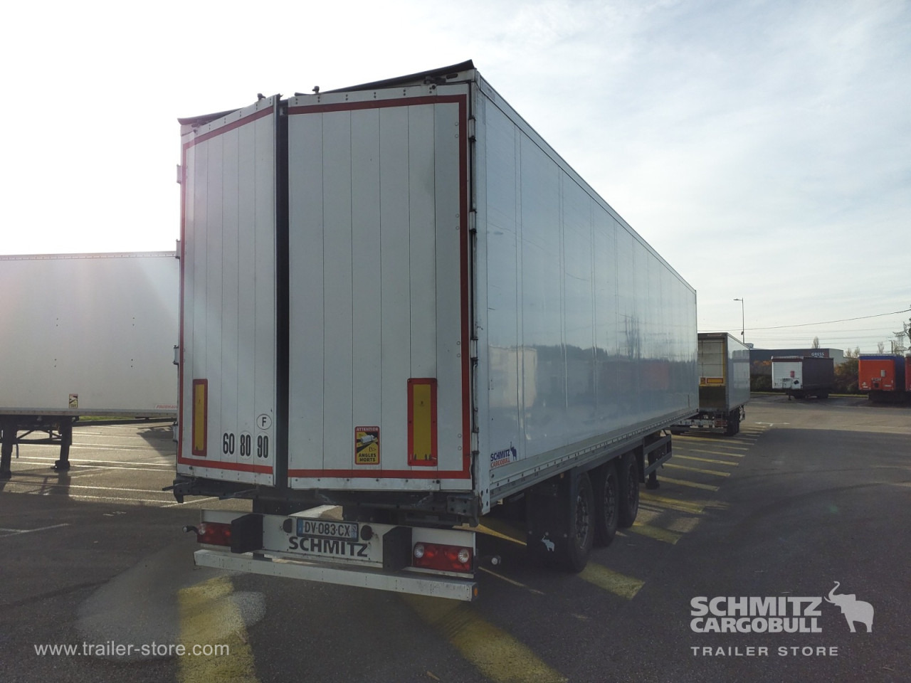 SCHMITZ Dryfreight Standard Double deck - Closed box semi-trailer: picture 2 SCHMITZ Dryfreight Standard Double deck - Closed box semi-trailer: picture 2