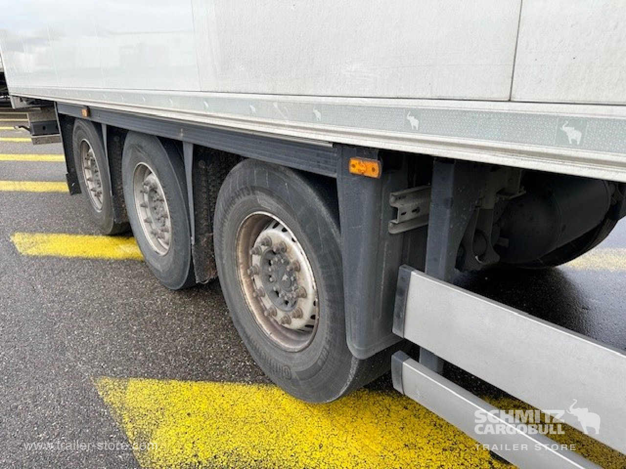SCHMITZ Frigo standard - Isothermal semi-trailer: picture 4 SCHMITZ Frigo standard - Isothermal semi-trailer: picture 4