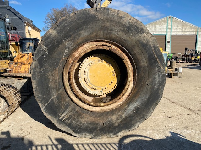 Axle and parts for Wheel loader CAT 992 C -1V-5943: picture 24
