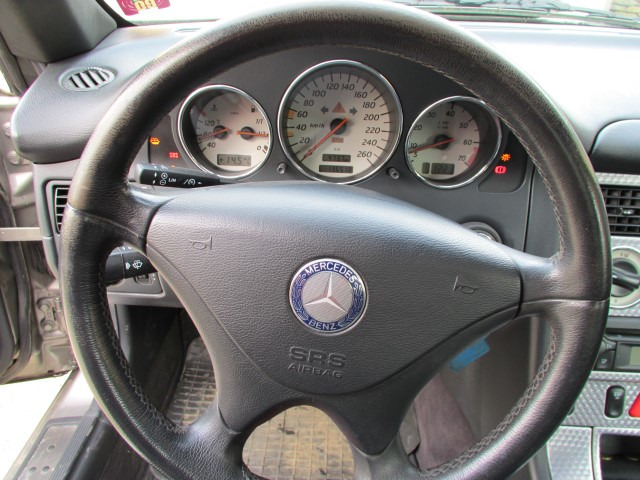Car Mercedes SLK 200: picture 8