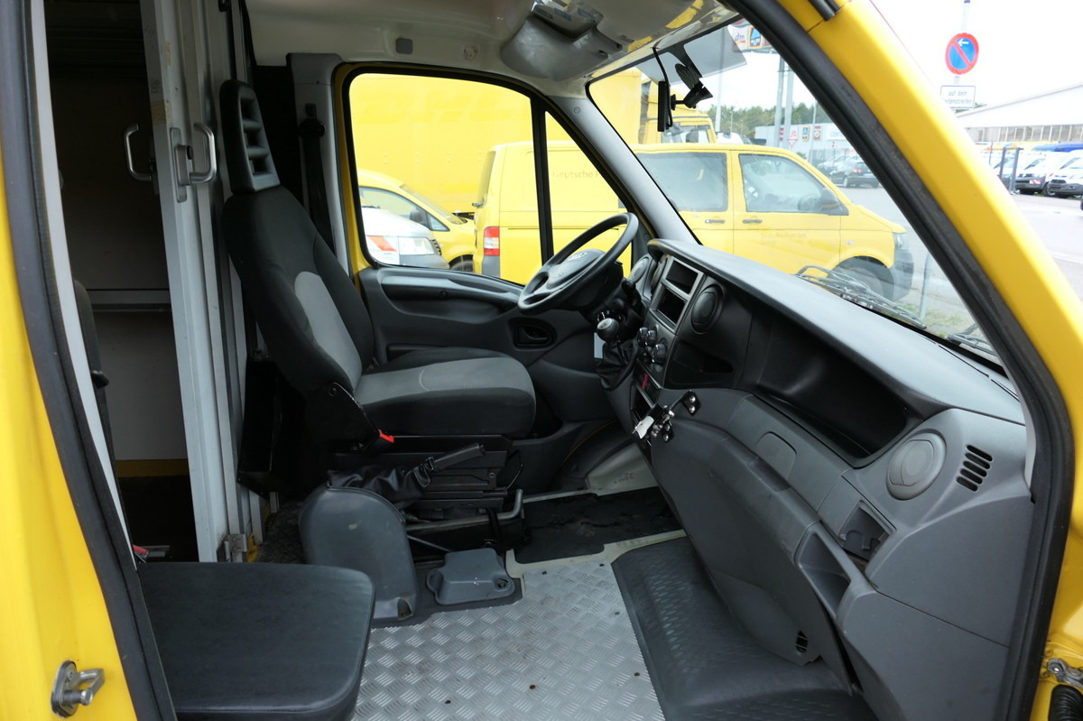IVECO Daily 35 S11 C30C AUTOMATIK KAMERA MAXI KAMERA R - Closed box van: picture 5 IVECO Daily 35 S11 C30C AUTOMATIK KAMERA MAXI KAMERA R - Closed box van: picture 5
