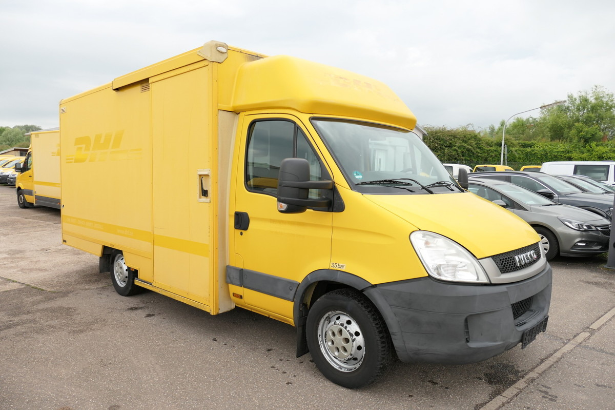 IVECO Daily 35 S11 C30C AUTOMATIK KAMERA MAXI Regale D - Closed box van: picture 2 IVECO Daily 35 S11 C30C AUTOMATIK KAMERA MAXI Regale D - Closed box van: picture 2