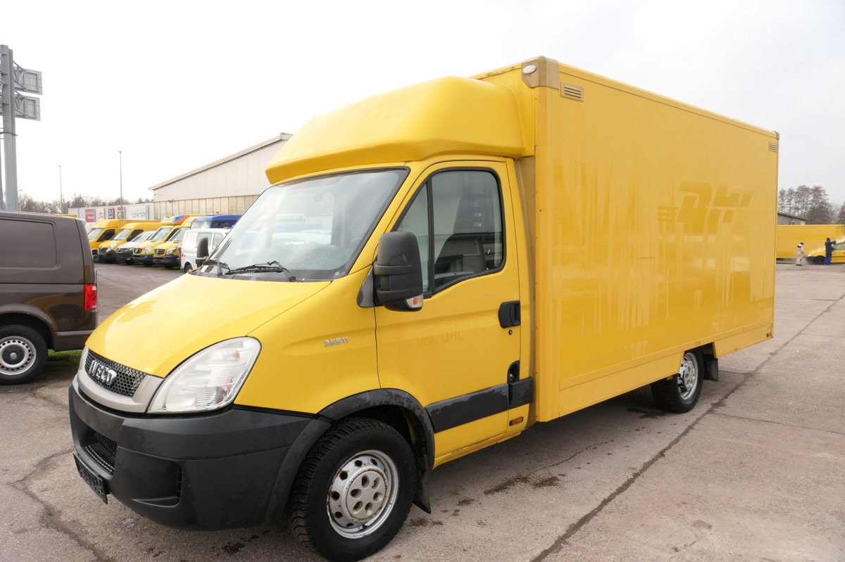 IVECO Daily 35 S11 C30C AUTOMATIK KAMERA MAXI Regale D - Closed box van: picture 2 IVECO Daily 35 S11 C30C AUTOMATIK KAMERA MAXI Regale D - Closed box van: picture 2